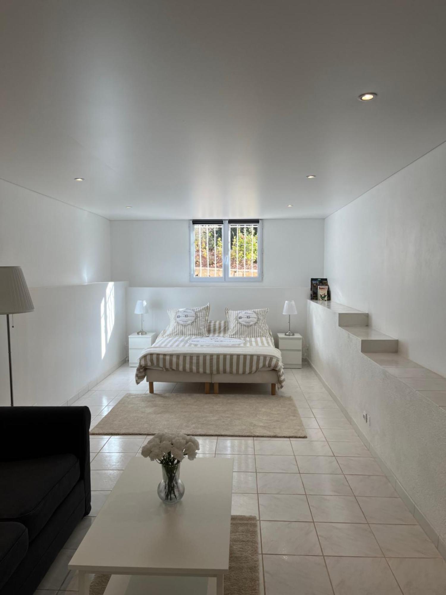 T3 Avec Jardin Et Piscine Privee Lejlighed Velaux Eksteriør billede